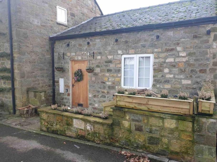 Luxury Barn Conversion At Rudding Harrogate Exterior photo